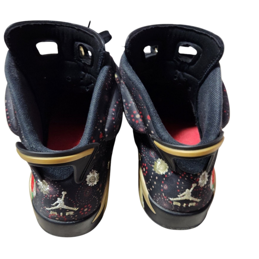Jordan 6 Retro Chinese New Year High-Top Sneakers with Perforated Panels - Picture 2 of 11